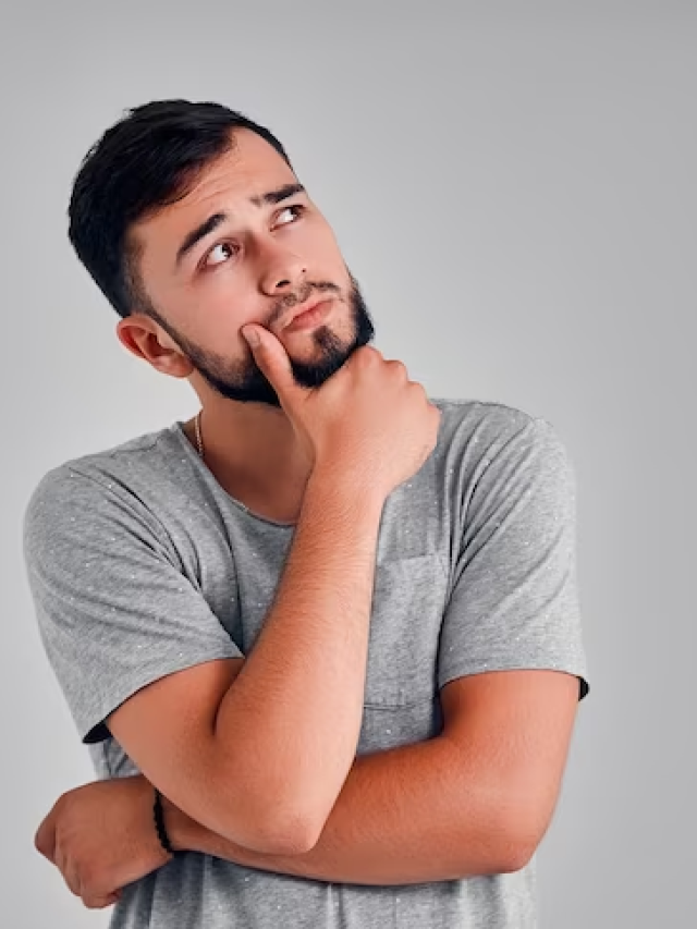 Jockstrap e Cueca Fio Dental: Você teria coragem de usar?